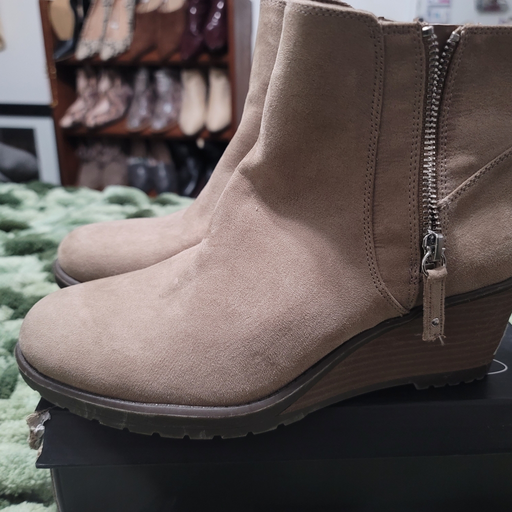 Dr. Scholl's Taupe Ankle Booties with Zipper